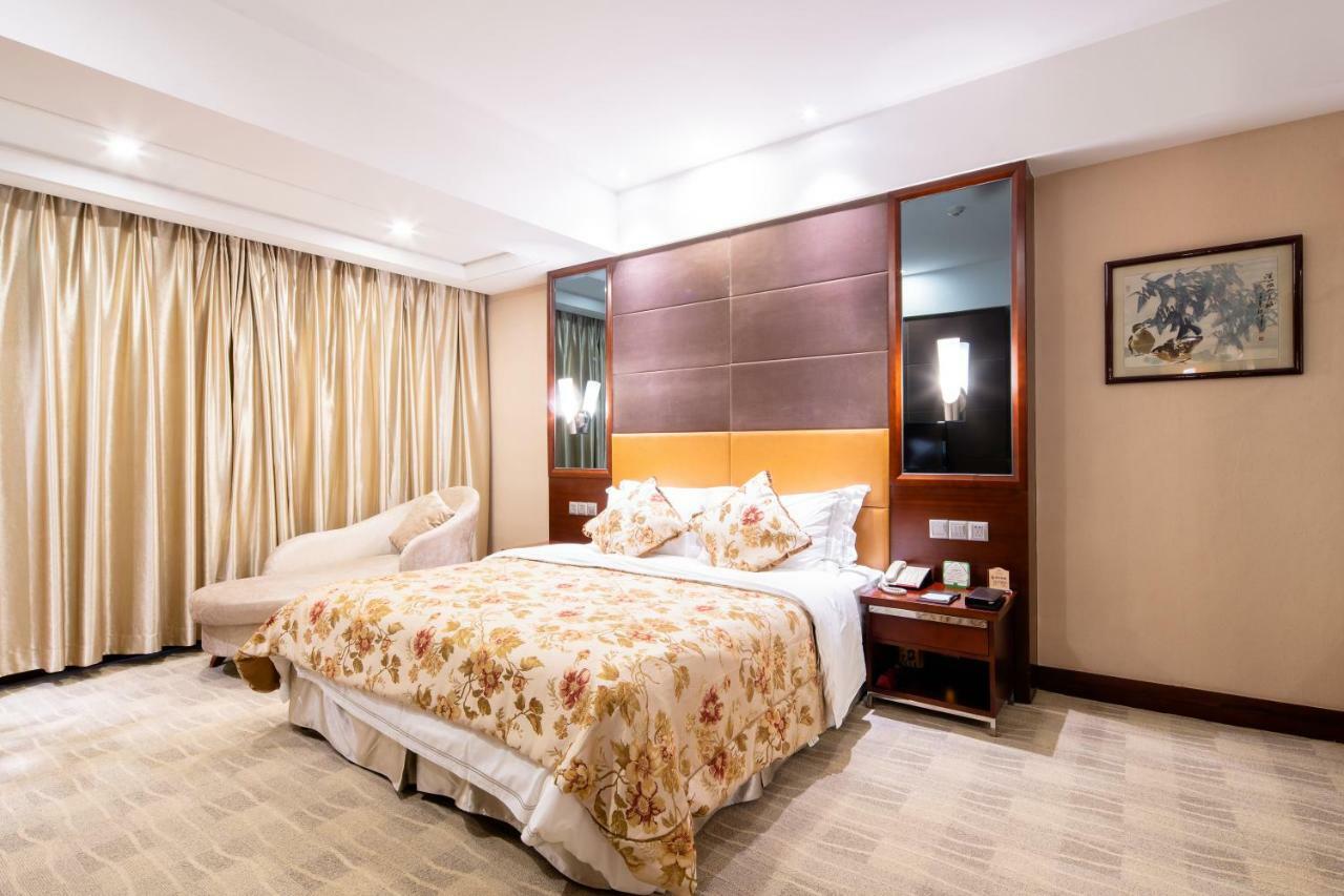 Changzhou Grand Hotel Buitenkant foto