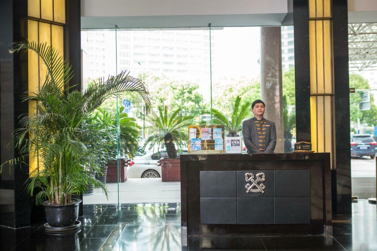 Changzhou Grand Hotel Buitenkant foto